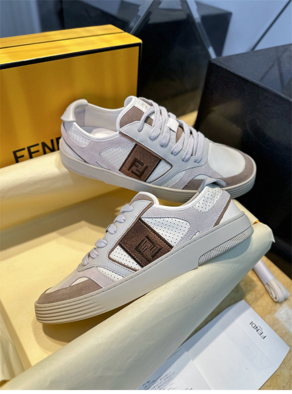 Fendi 펜디 스텝 레더 남성 스니커즈 레플리카 7번 이미지 - 신발 | 세미샵 레플리카 사이트