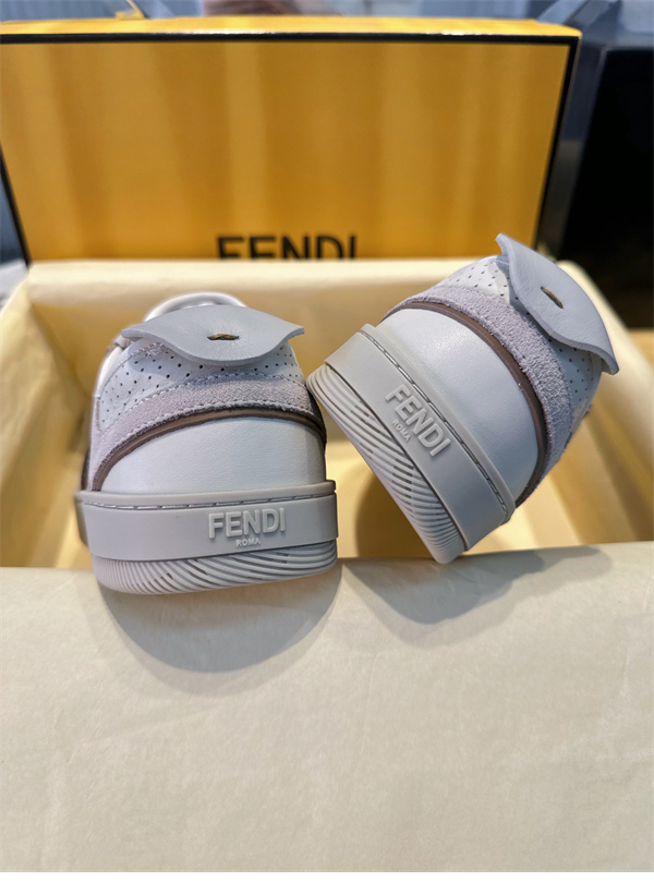 Fendi 펜디 스텝 레더 남성 스니커즈 레플리카 8번 이미지 - 신발 | 세미샵 레플리카 사이트
