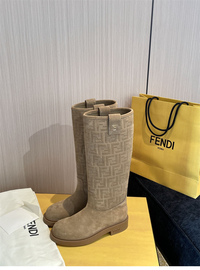 펜디 펜디 필로 스웨이드 롱 부츠 레플리카 2번 이미지 - 신발 | 세미샵 레플리카 사이트