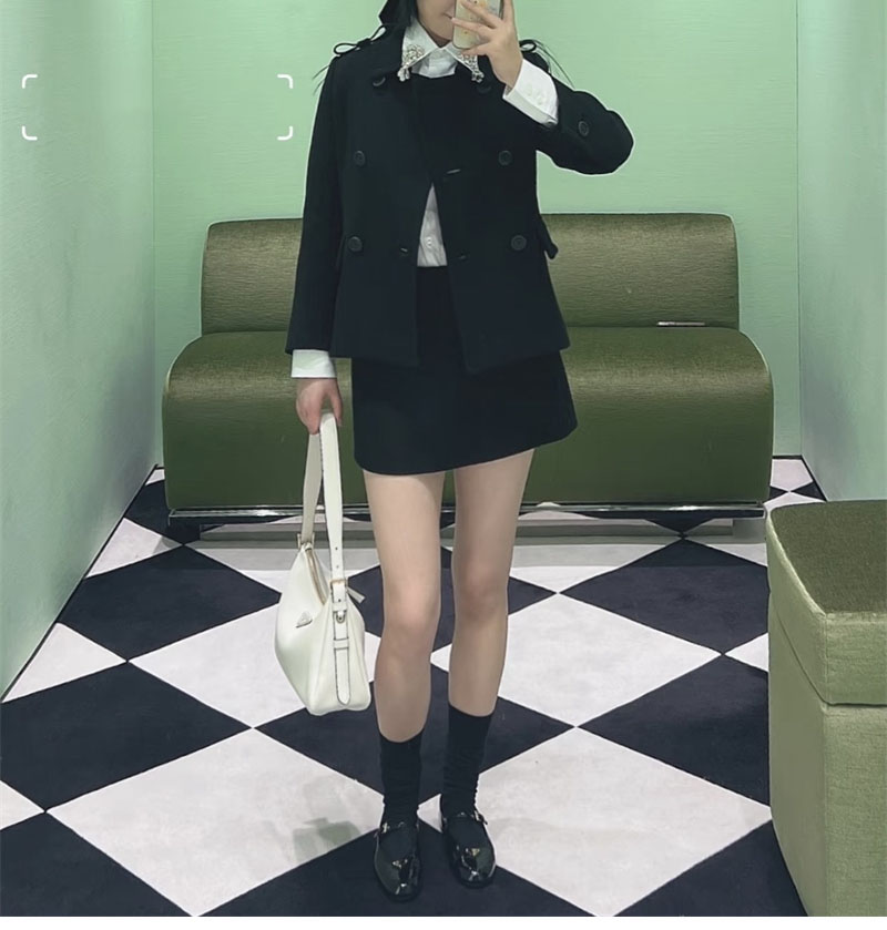 프라다 프라다 나플락 페이턴트 레더 발레리나 플랫 슈즈 레플리카 11번 이미지 - 신발 | 세미샵 레플리카 사이트