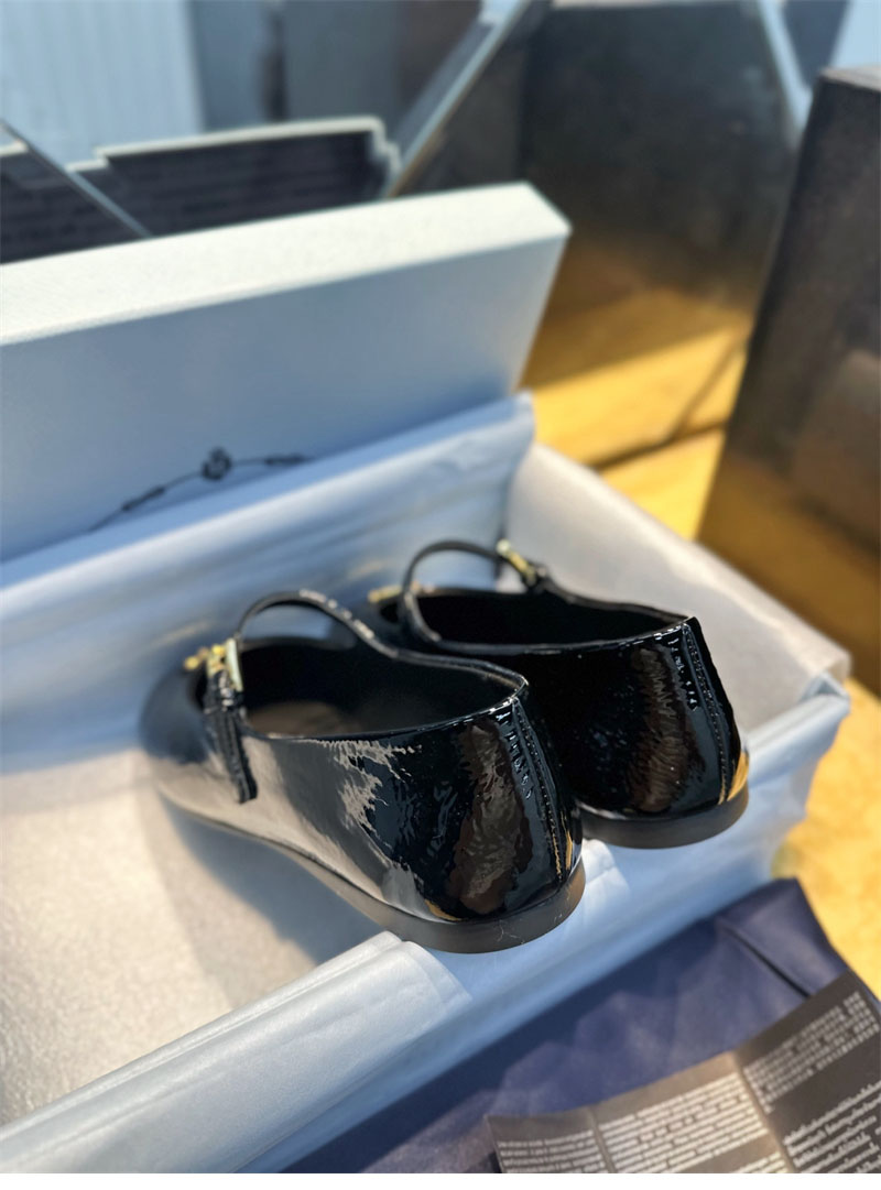 프라다 프라다 나플락 페이턴트 레더 발레리나 플랫 슈즈 레플리카 8번 이미지 - 신발 | 세미샵 레플리카 사이트