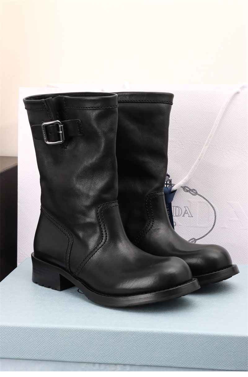 프라다 프라다 레더 앵클 부츠 레플리카 15번 이미지 - 신발 | 세미샵 레플리카 사이트