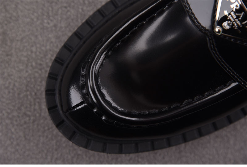 P R A D A 프라다 초콜릿 브러쉬드 페이턴트 로퍼 레플리카 10번 이미지 - 신발 | 세미샵 레플리카 사이트