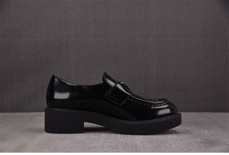 P R A D A 프라다 초콜릿 브러쉬드 페이턴트 로퍼 레플리카 11번 이미지 - 신발 | 세미샵 레플리카 사이트