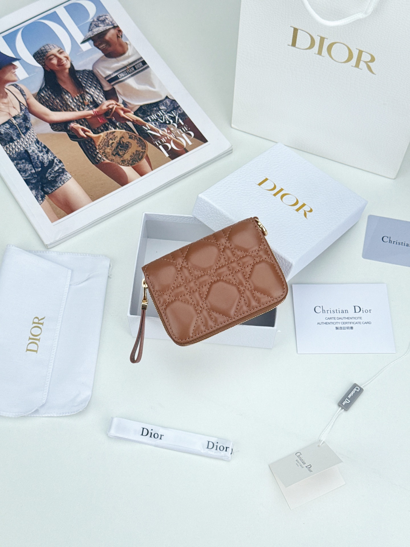 D I O R Dior Caro Zip Compact Wallet 레플리카 4번 이미지 - 지갑 | 세미샵 레플리카 사이트