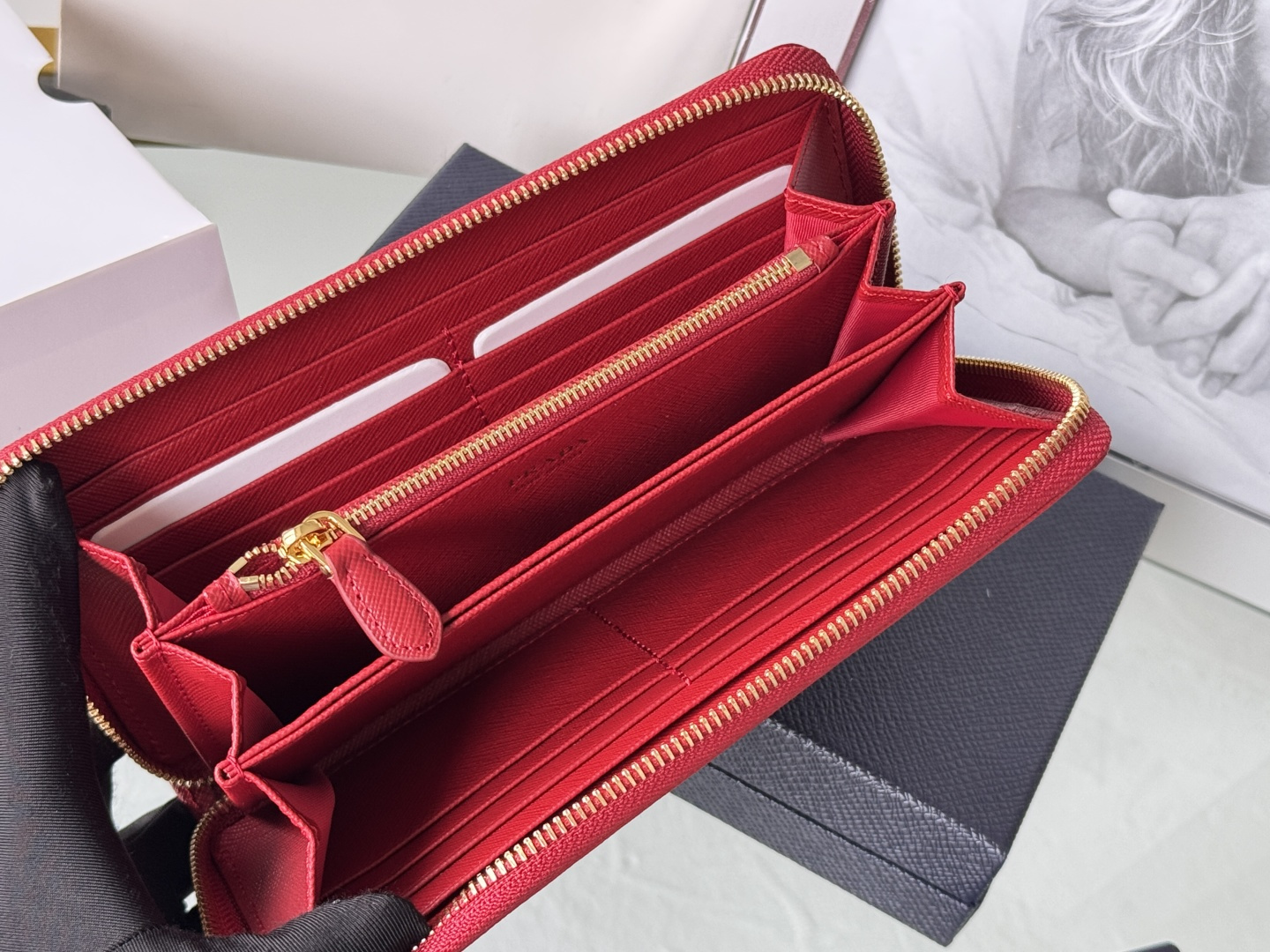 프라다 프라다 사피아노 지퍼 어라운드 레플리카 30번 이미지 - 지갑 | 세미샵 레플리카 사이트