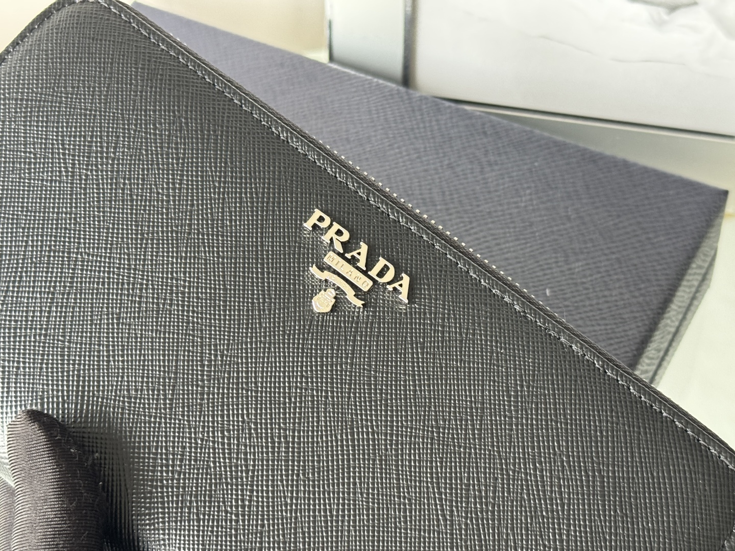 프라다 프라다 사피아노 지퍼 어라운드 레플리카 35번 이미지 - 지갑 | 세미샵 레플리카 사이트