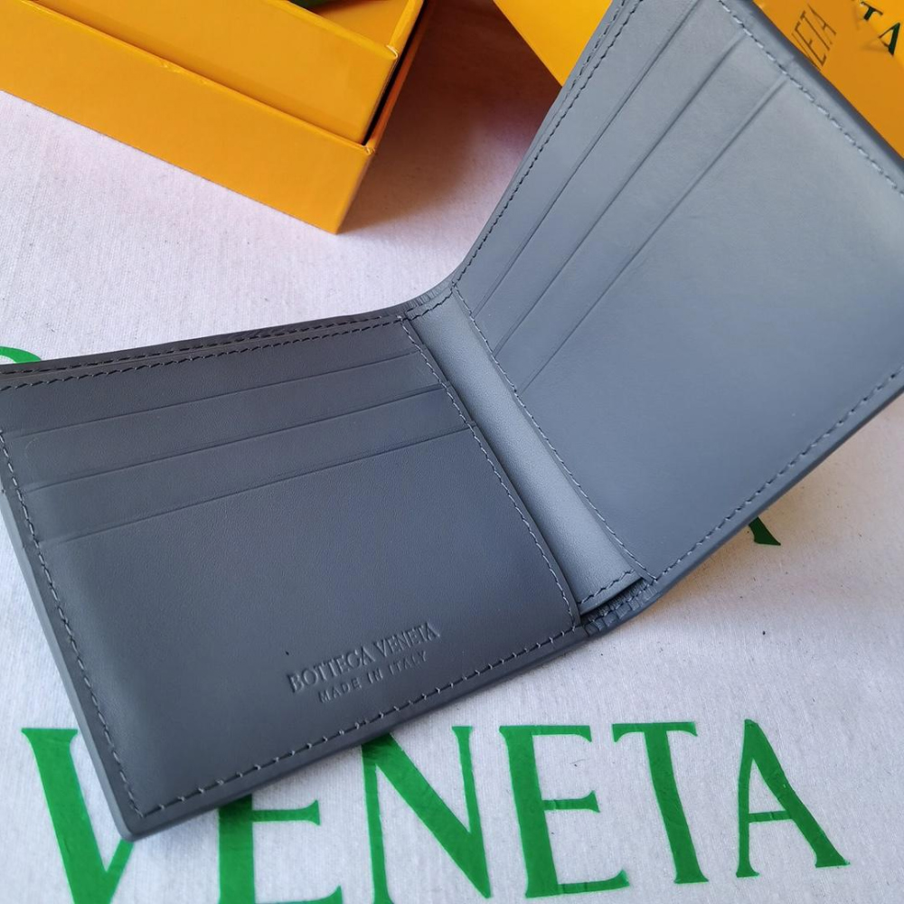 Bottega Veneta Bottega Veneta Casset Bi Fold Wallet 레플리카 4번 이미지 - 지갑 | 세미샵 레플리카 사이트