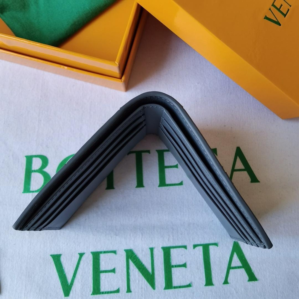 Bottega Veneta Bottega Veneta Casset Bi Fold Wallet 레플리카 5번 이미지 - 지갑 | 세미샵 레플리카 사이트