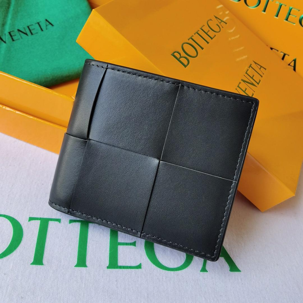 Bottega Veneta Bottega Veneta Casset Bi Fold Wallet 레플리카 16번 이미지 - 지갑 | 세미샵 레플리카 사이트