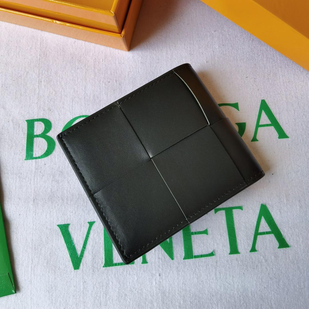 Bottega Veneta Bottega Veneta Casset Bi Fold Wallet 레플리카 17번 이미지 - 지갑 | 세미샵 레플리카 사이트