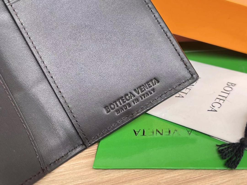 Bottega Veneta Bottega Veneta Cassete Flap Card Case 레플리카 25번 이미지 - 지갑 | 세미샵 레플리카 사이트