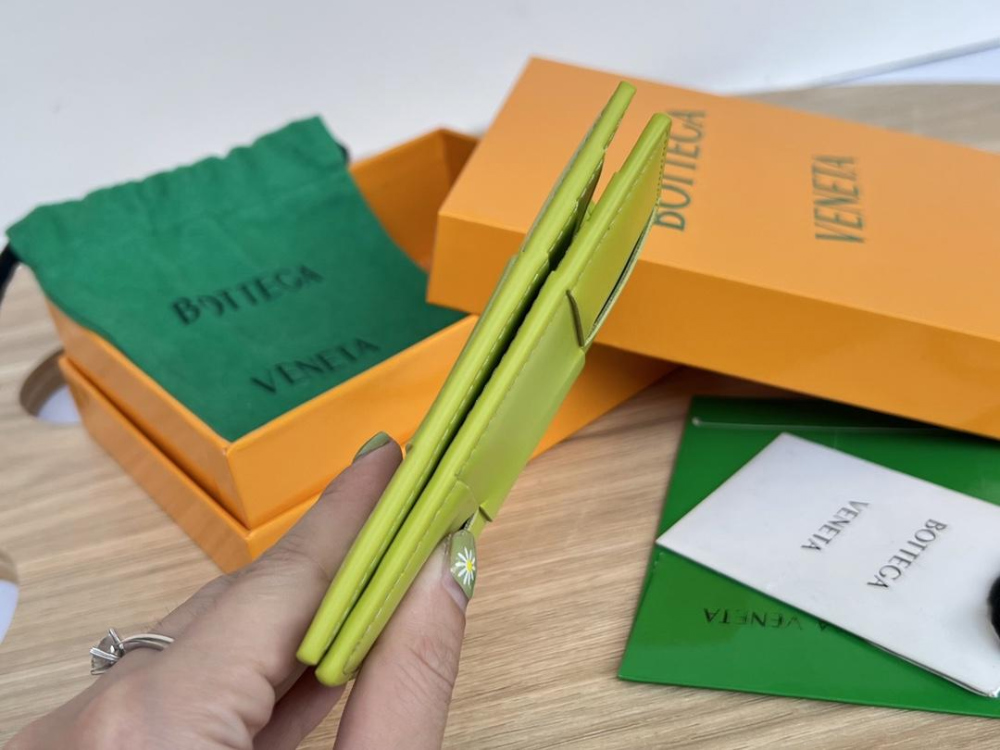Bottega Veneta Bottega Veneta Cassete Flap Card Case 레플리카 33번 이미지 - 지갑 | 세미샵 레플리카 사이트