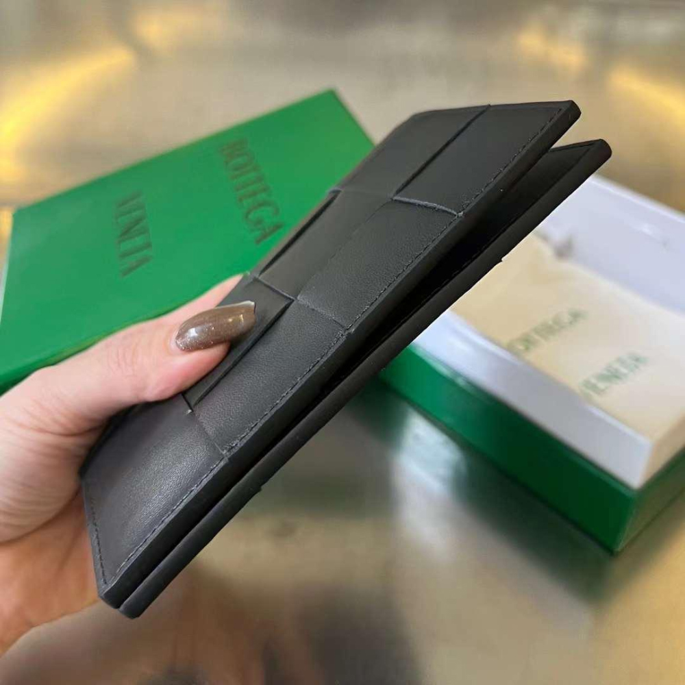 Bottega Veneta Bottega Veneta Cassette Passport Case 레플리카 8번 이미지 - 지갑 | 세미샵 레플리카 사이트
