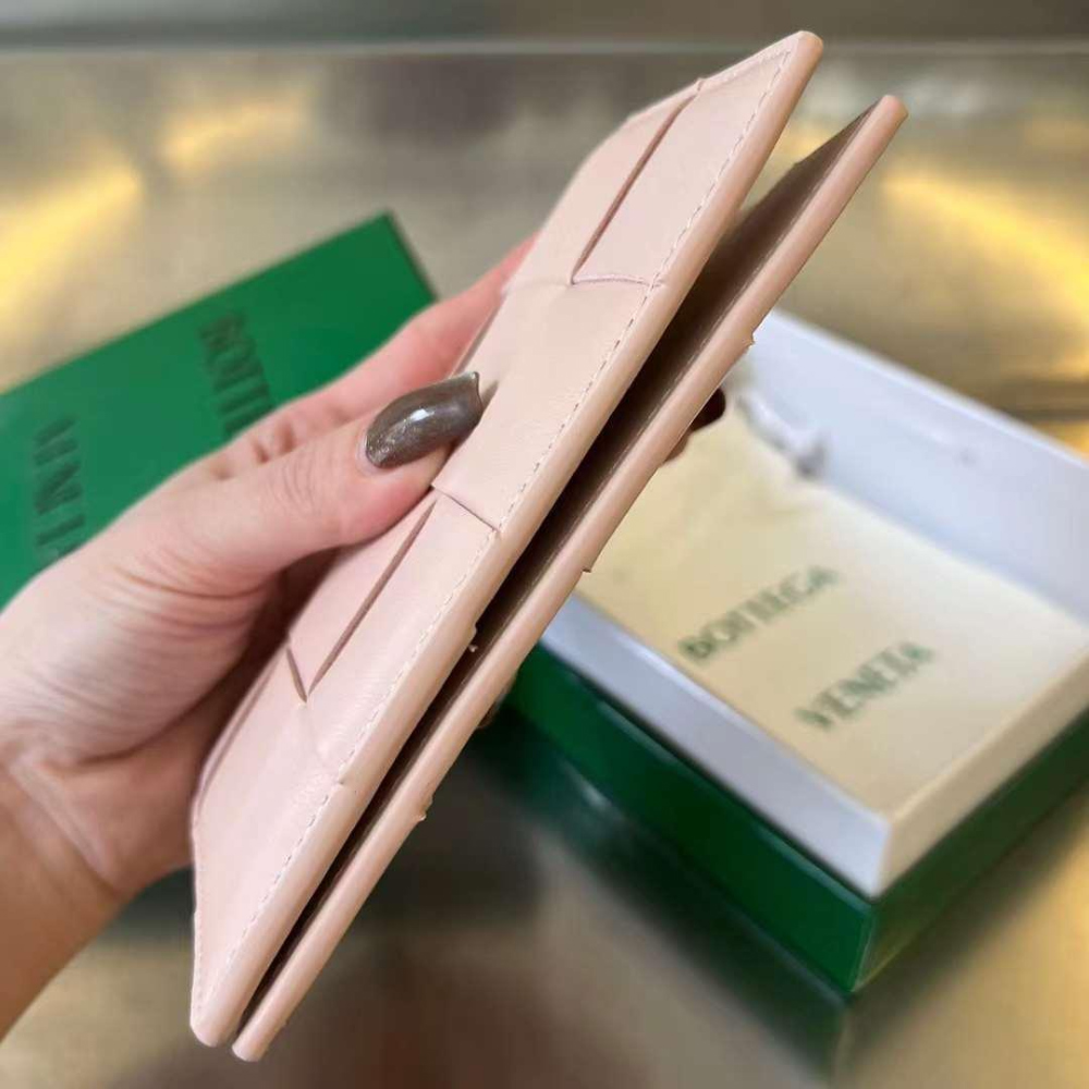 Bottega Veneta Bottega Veneta Cassette Passport Case 레플리카 14번 이미지 - 지갑 | 세미샵 레플리카 사이트