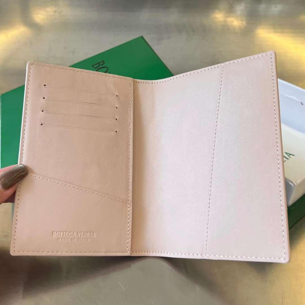 Bottega Veneta Bottega Veneta Cassette Passport Case 레플리카 17번 이미지 - 지갑 | 세미샵 레플리카 사이트