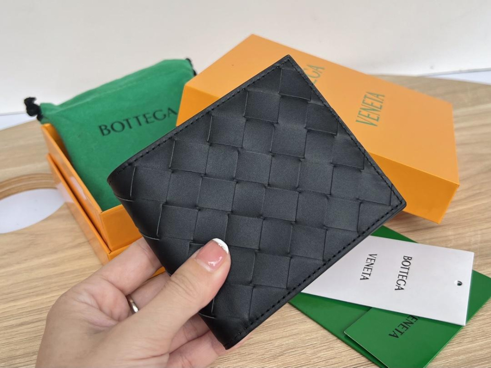 Bottega Veneta Bottega Veneta Intrecciato Bi Fold Wallet 레플리카 6번 이미지 - 지갑 | 세미샵 레플리카 사이트