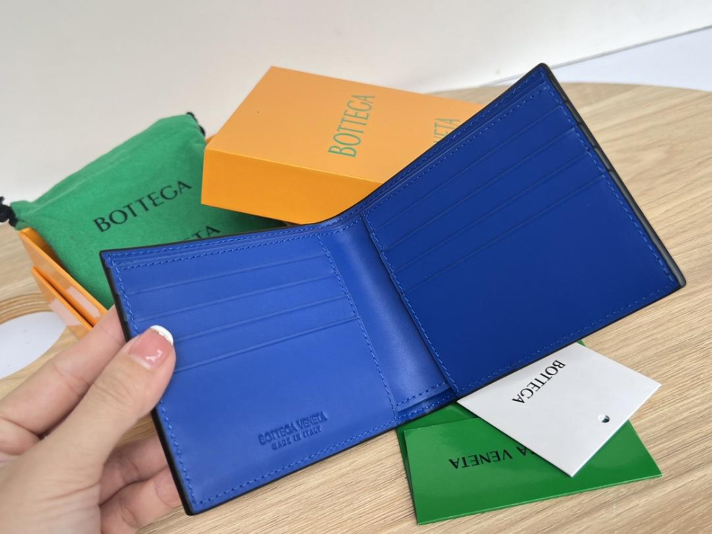 Bottega Veneta Bottega Veneta Intrecciato Bi Fold Wallet 레플리카 14번 이미지 - 지갑 | 세미샵 레플리카 사이트