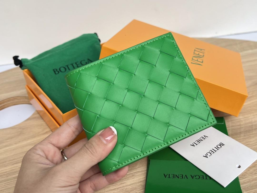 Bottega Veneta Bottega Veneta Intrecciato Bi Fold Wallet 레플리카 21번 이미지 - 지갑 | 세미샵 레플리카 사이트