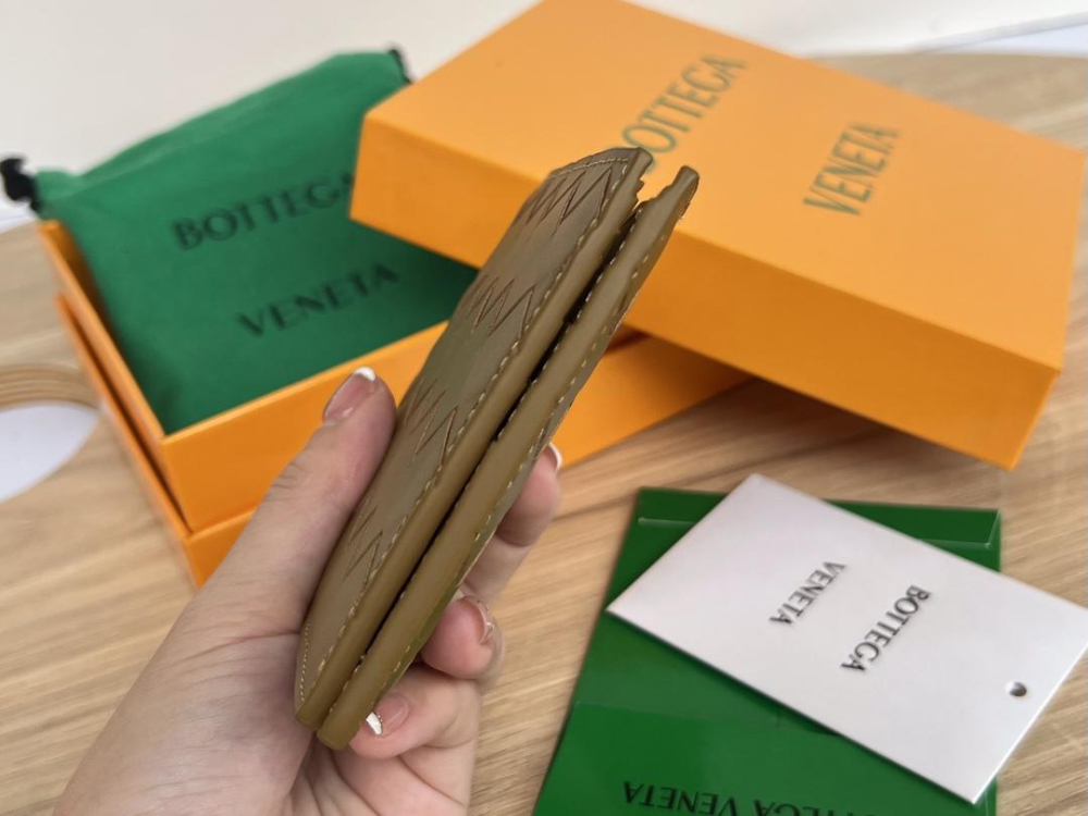 Bottega Veneta Bottega Veneta Intrecciato Bi Fold Wallet 레플리카 33번 이미지 - 지갑 | 세미샵 레플리카 사이트