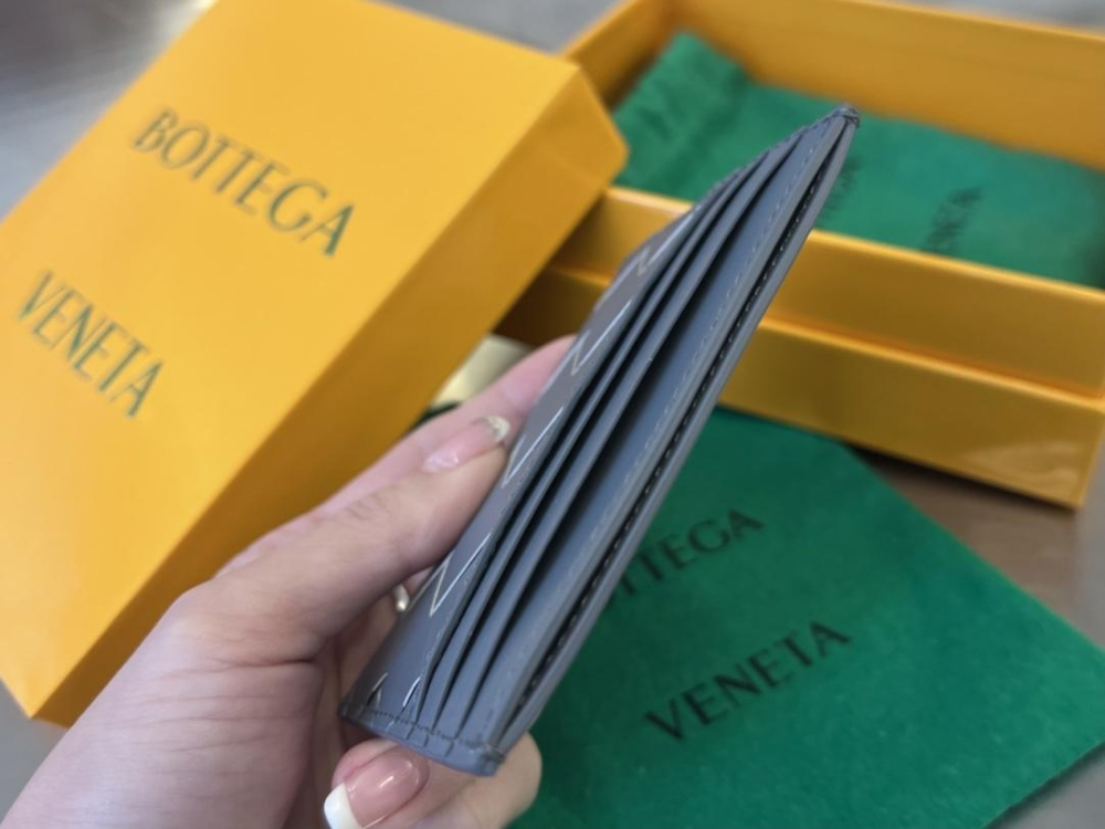 Bottega Veneta Bottega Veneta Intrecciato Credit Card Case 레플리카 44번 이미지 - 지갑 | 세미샵 레플리카 사이트
