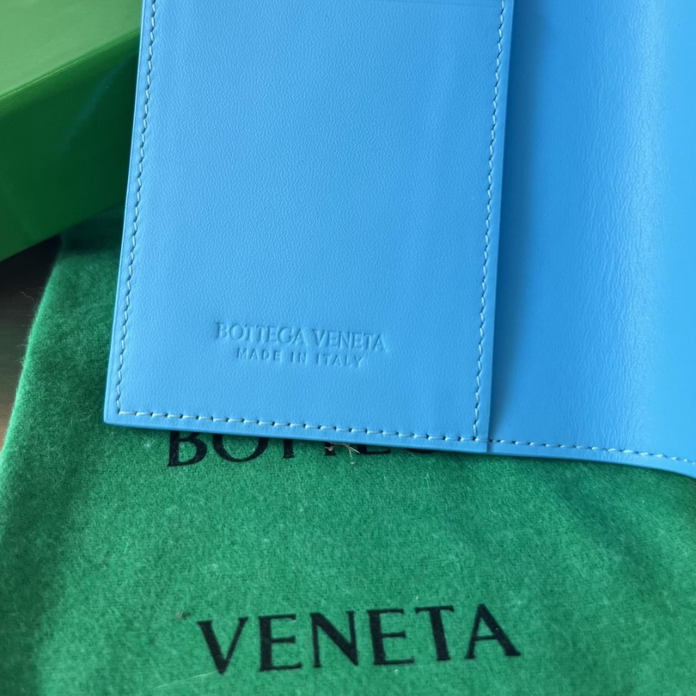 Bottega Veneta Bottega Veneta Intrecciato PassPort Case 레플리카 19번 이미지 - 지갑 | 세미샵 레플리카 사이트