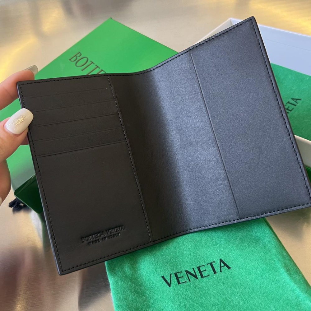 Bottega Veneta Bottega Veneta Intrecciato PassPort Case 레플리카 34번 이미지 - 지갑 | 세미샵 레플리카 사이트