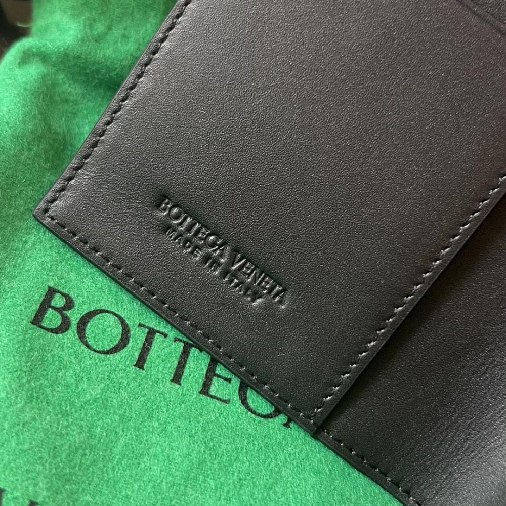 Bottega Veneta Bottega Veneta Intrecciato PassPort Case 레플리카 35번 이미지 - 지갑 | 세미샵 레플리카 사이트