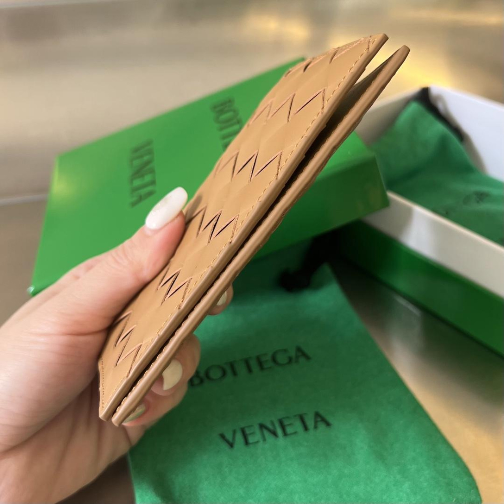 Bottega Veneta Bottega Veneta Intrecciato PassPort Case 레플리카 37번 이미지 - 지갑 | 세미샵 레플리카 사이트