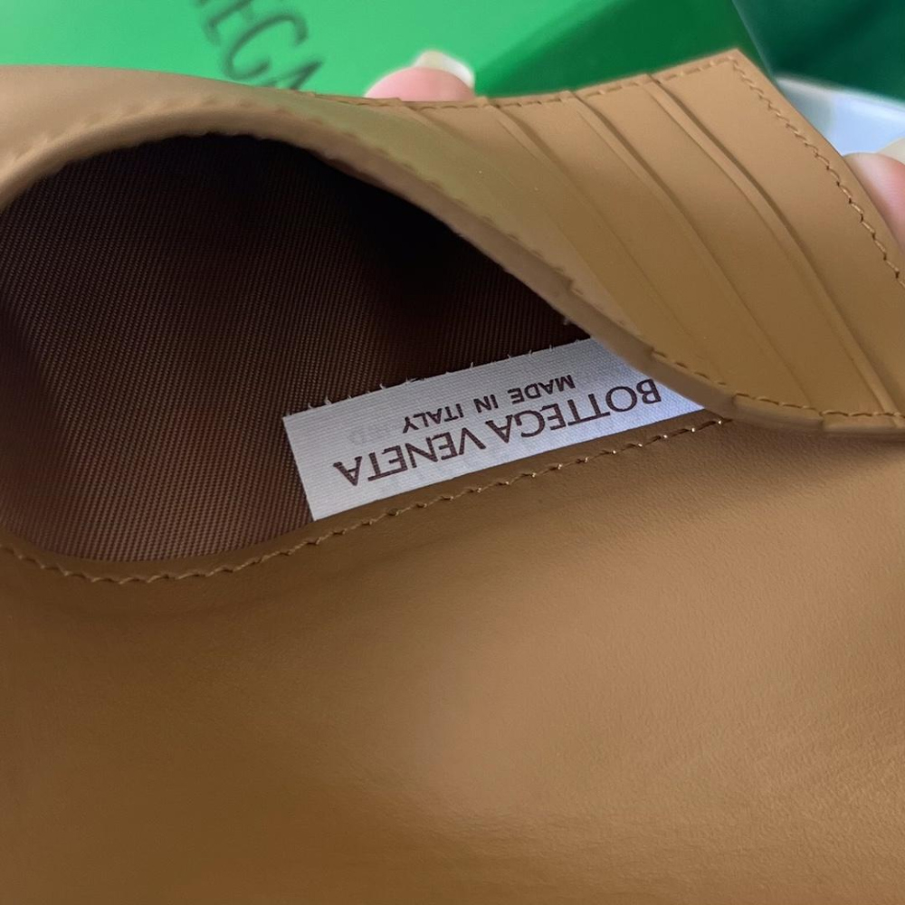 Bottega Veneta Bottega Veneta Intrecciato PassPort Case 레플리카 40번 이미지 - 지갑 | 세미샵 레플리카 사이트