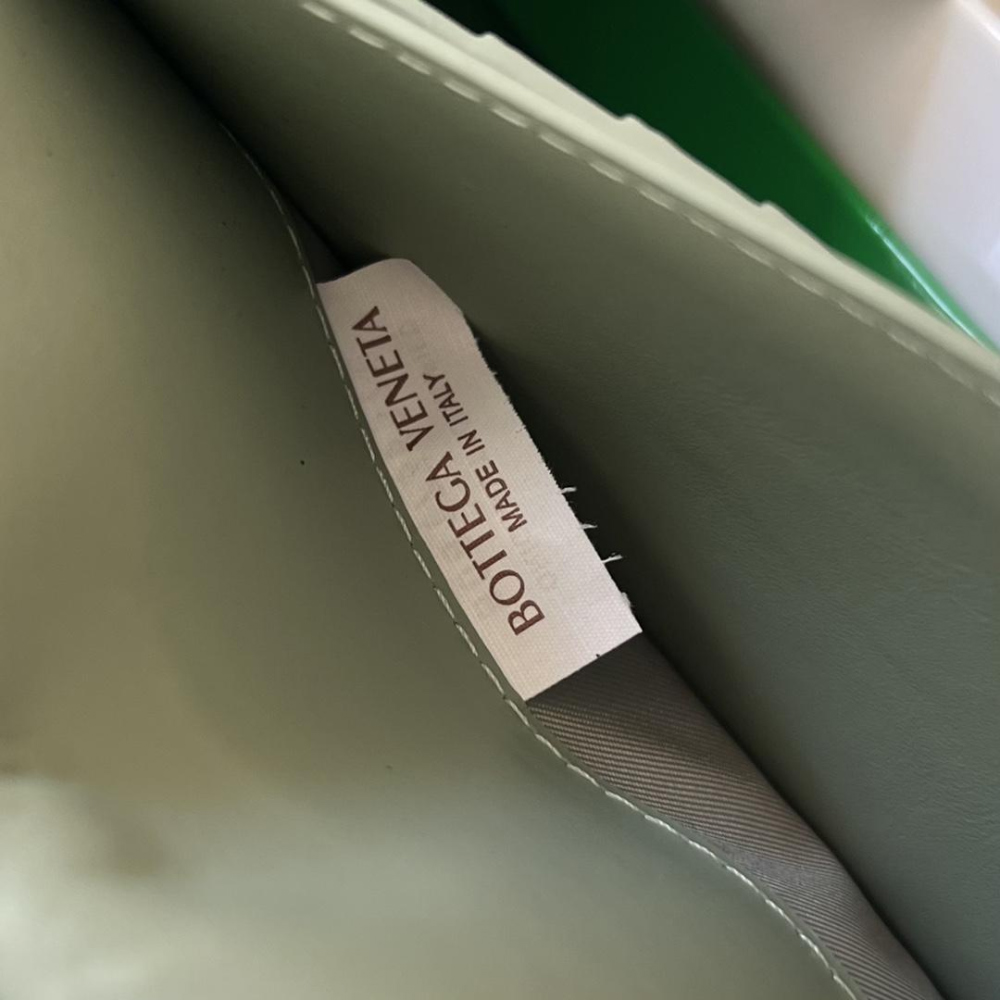 Bottega Veneta Bottega Veneta Intrecciato Vertical Wallet 레플리카 8번 이미지 - 지갑 | 세미샵 레플리카 사이트