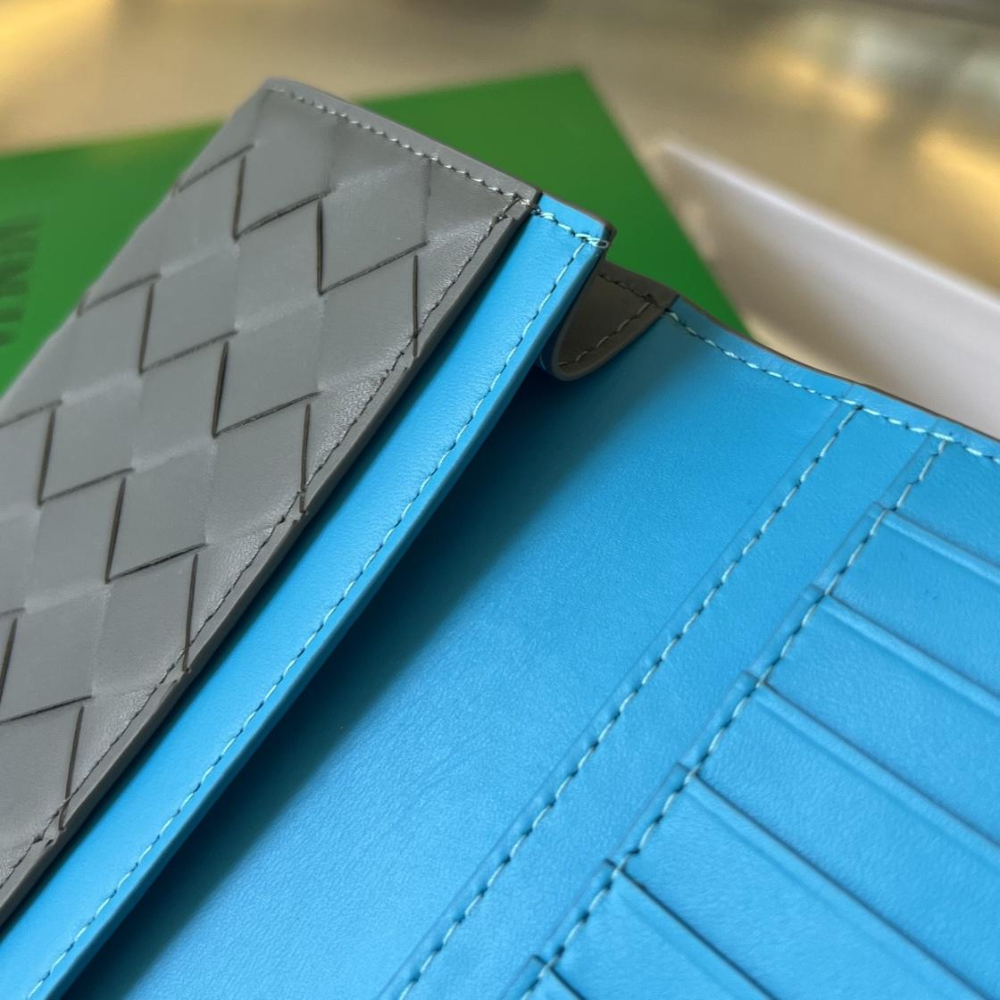Bottega Veneta Bottega Veneta Intrecciato Vertical Wallet 레플리카 15번 이미지 - 지갑 | 세미샵 레플리카 사이트