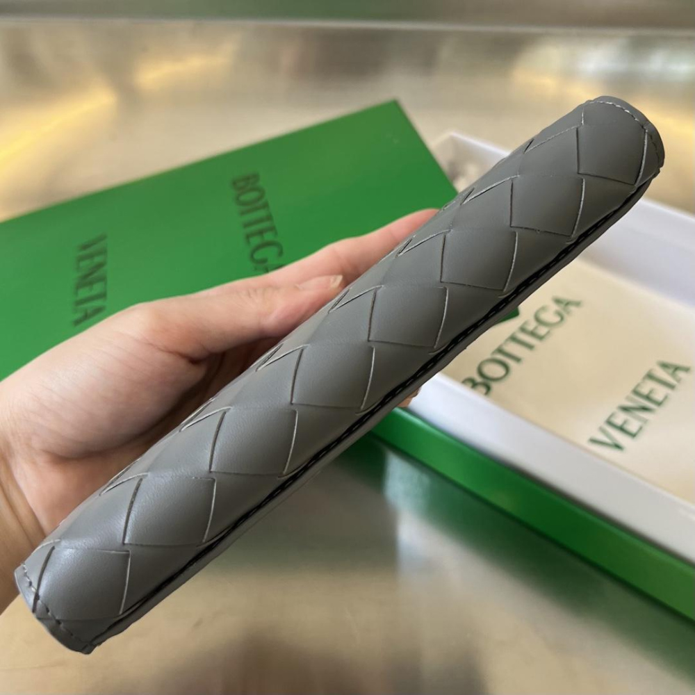 Bottega Veneta Bottega Veneta Intrecciato Vertical Wallet 레플리카 29번 이미지 - 지갑 | 세미샵 레플리카 사이트