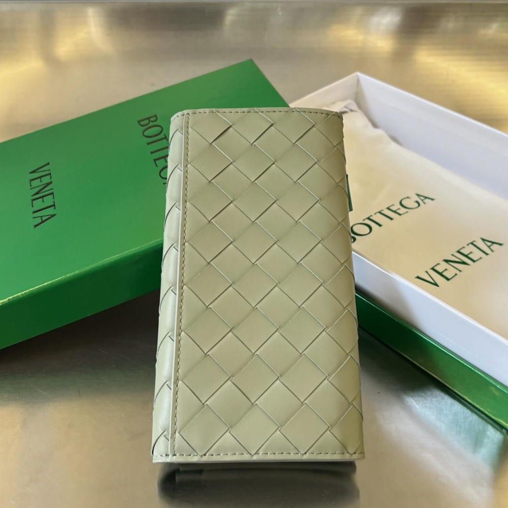 Bottega Veneta Bottega Veneta Intrecciato Vertical Wallet 레플리카 52번 이미지 - 지갑 | 세미샵 레플리카 사이트