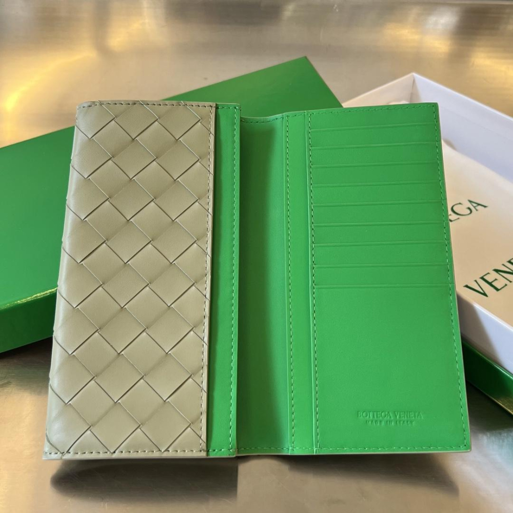 Bottega Veneta Bottega Veneta Intrecciato Vertical Wallet 레플리카 54번 이미지 - 지갑 | 세미샵 레플리카 사이트