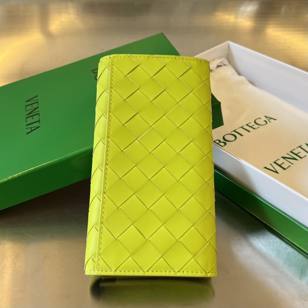 Bottega Veneta Bottega Veneta Intrecciato Vertical Wallet 레플리카 57번 이미지 - 지갑 | 세미샵 레플리카 사이트