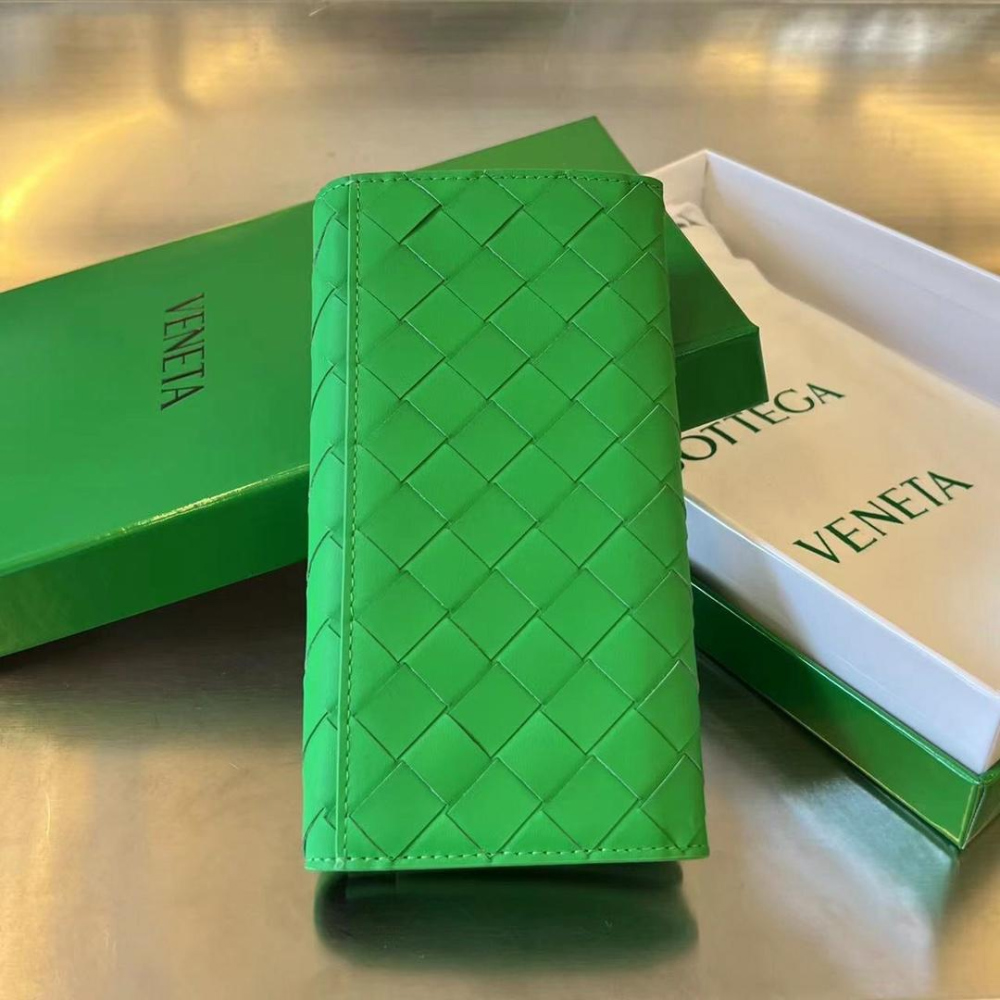 Bottega Veneta Bottega Veneta Intrecciato Vertical Wallet 레플리카 62번 이미지 - 지갑 | 세미샵 레플리카 사이트