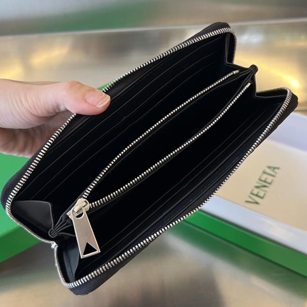 Bottega Veneta Bottega Veneta Intrecciato Vertical Zippy 레플리카 4번 이미지 - 지갑 | 세미샵 레플리카 사이트