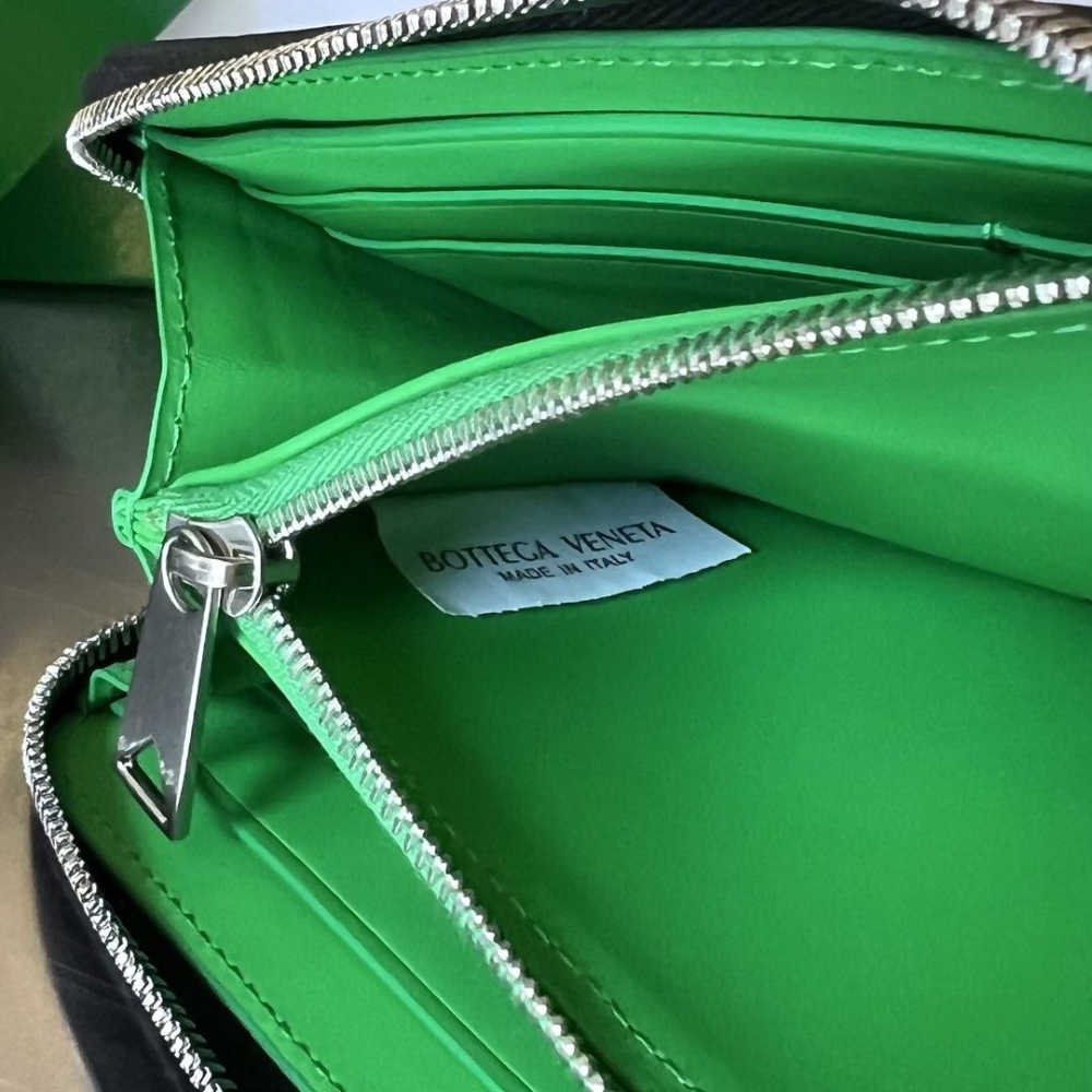 Bottega Veneta Bottega Veneta Intrecciato Vertical Zippy 레플리카 24번 이미지 - 지갑 | 세미샵 레플리카 사이트