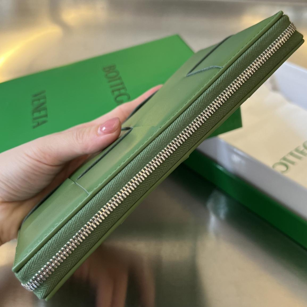 Bottega Veneta Bottega Veneta Intrecciato Vertical Zippy 레플리카 34번 이미지 - 지갑 | 세미샵 레플리카 사이트