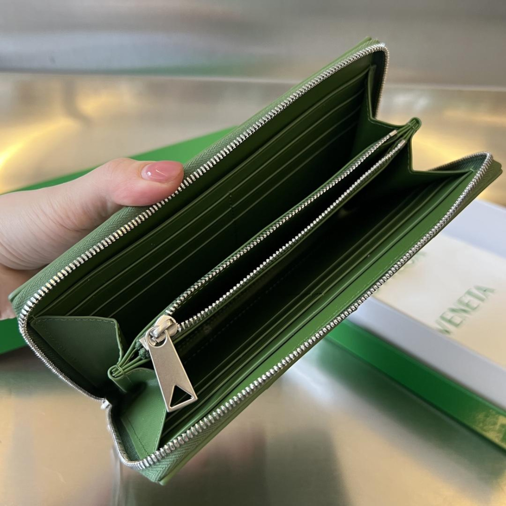 Bottega Veneta Bottega Veneta Intrecciato Vertical Zippy 레플리카 37번 이미지 - 지갑 | 세미샵 레플리카 사이트