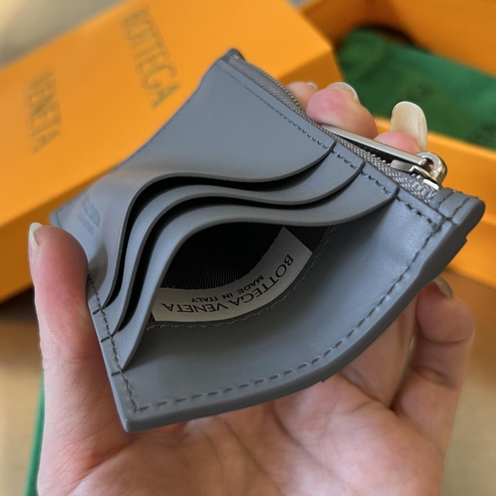 Bottega Veneta Bottega Veneta Zipped Card Case 레플리카 5번 이미지 - 지갑 | 세미샵 레플리카 사이트