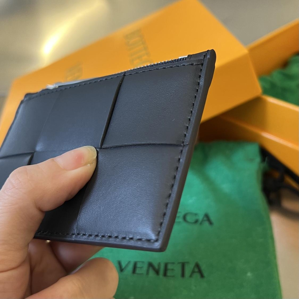 Bottega Veneta Bottega Veneta Zipped Card Case 레플리카 8번 이미지 - 지갑 | 세미샵 레플리카 사이트