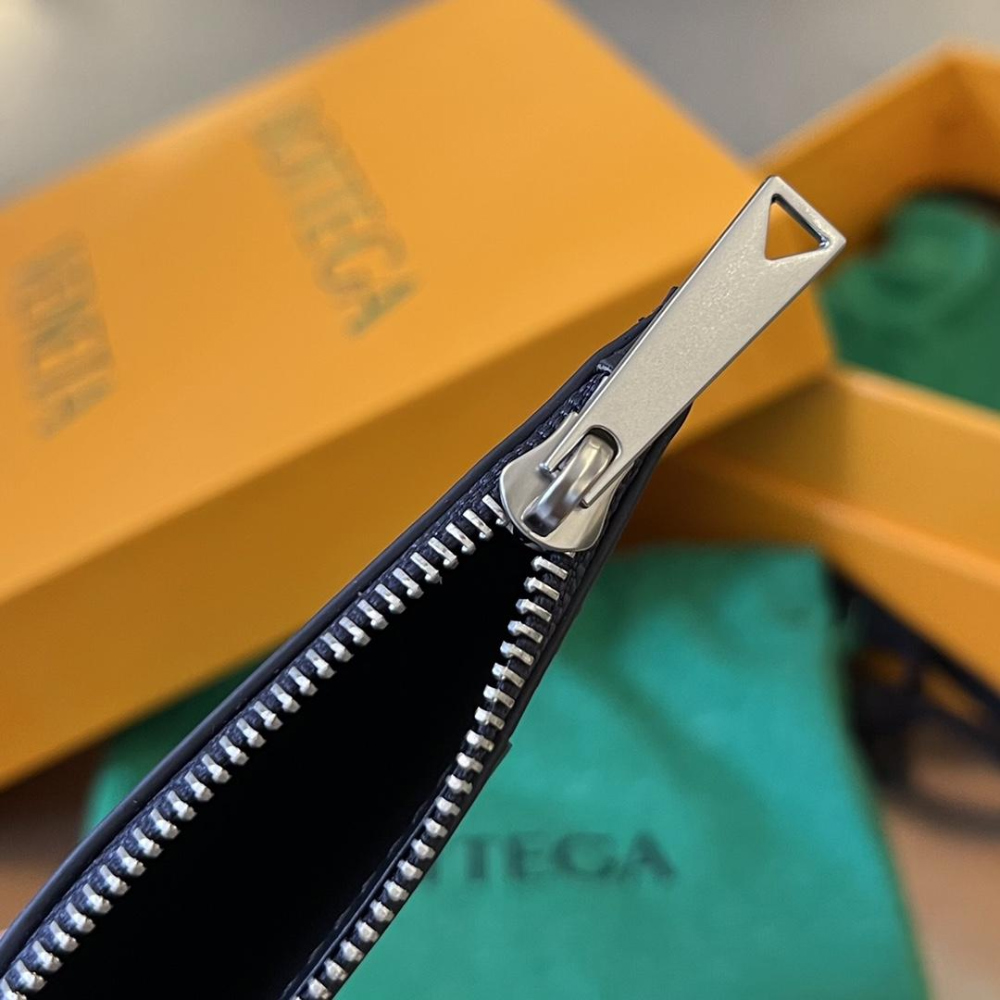 Bottega Veneta Bottega Veneta Zipped Card Case 레플리카 9번 이미지 - 지갑 | 세미샵 레플리카 사이트