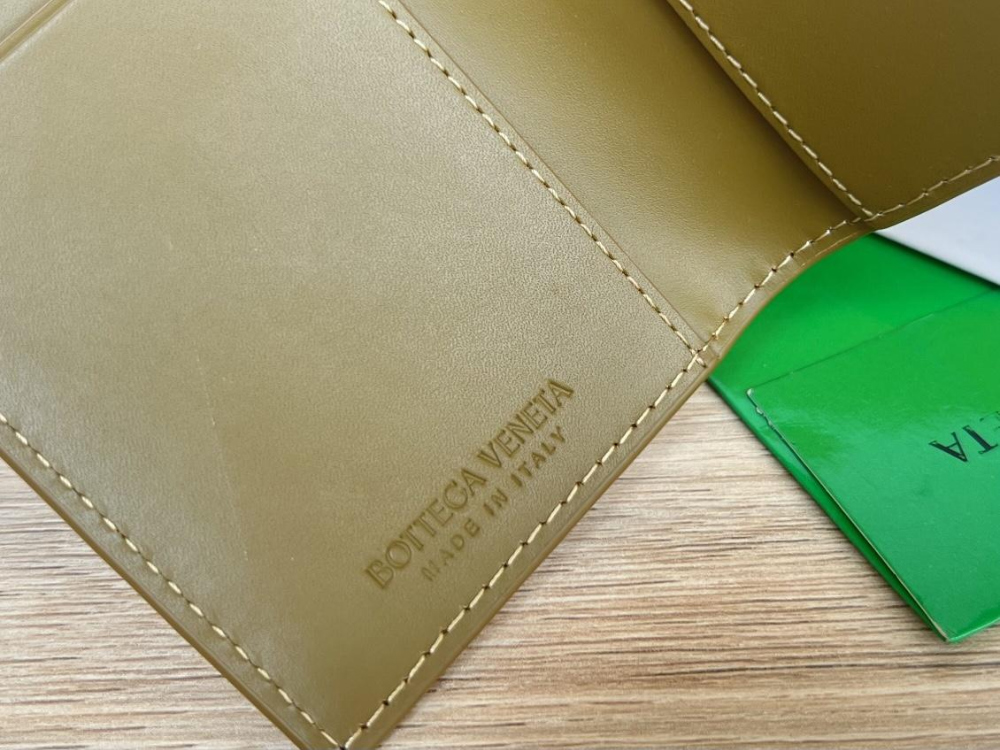 Bottega Veneta Bottega Veneta intrecciato Flap Card Case 레플리카 18번 이미지 - 지갑 | 세미샵 레플리카 사이트