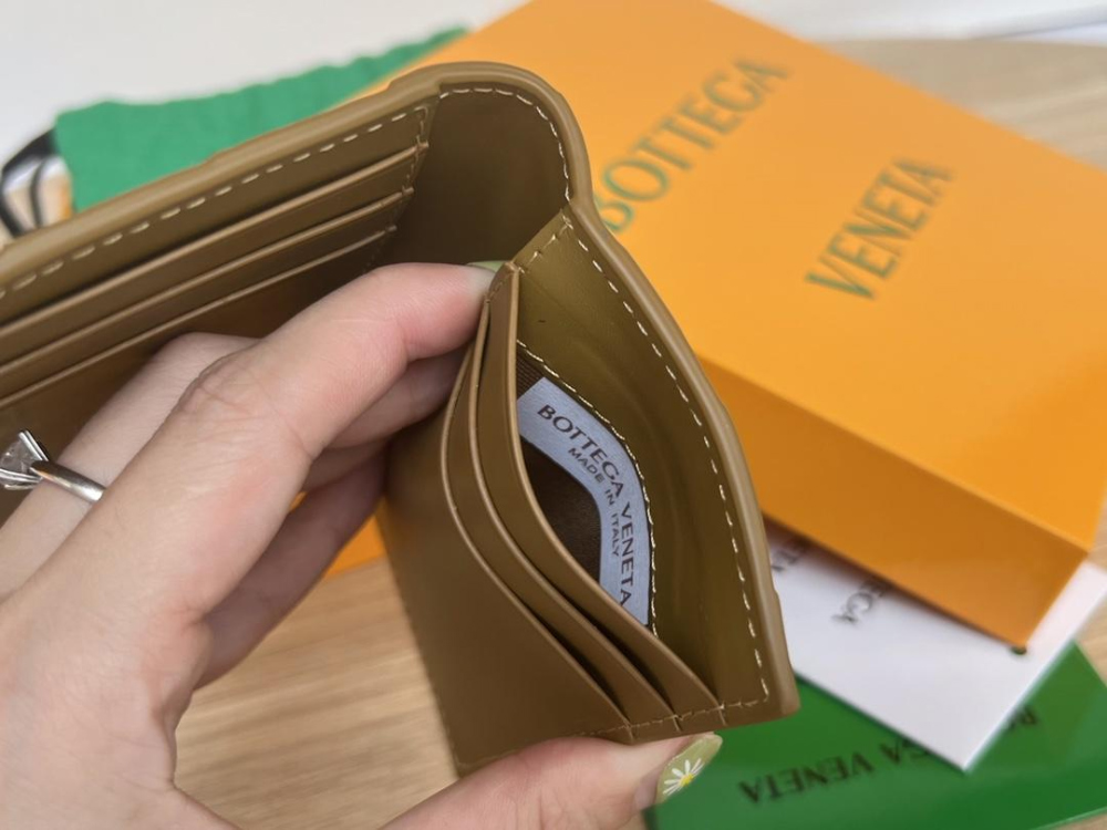 Bottega Veneta Bottega Veneta intrecciato Flap Card Case 레플리카 19번 이미지 - 지갑 | 세미샵 레플리카 사이트