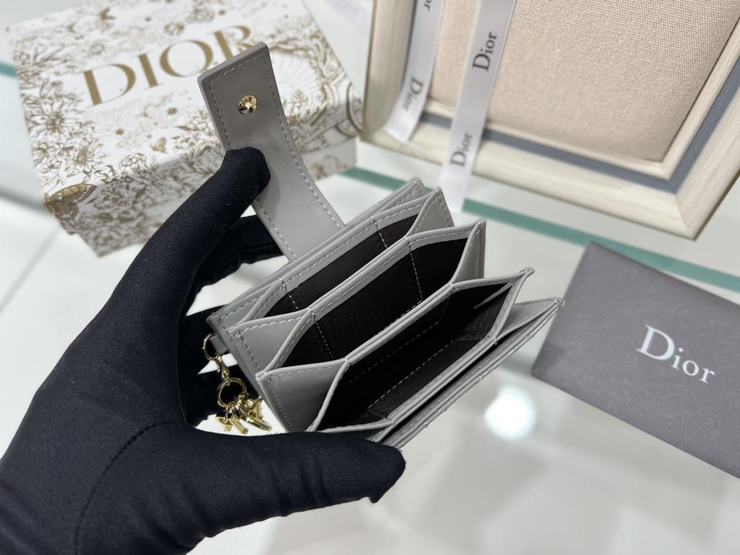 D I O R Dior Patent 5 Gusset Card Horder 레플리카 15번 이미지 - 지갑 | 세미샵 레플리카 사이트