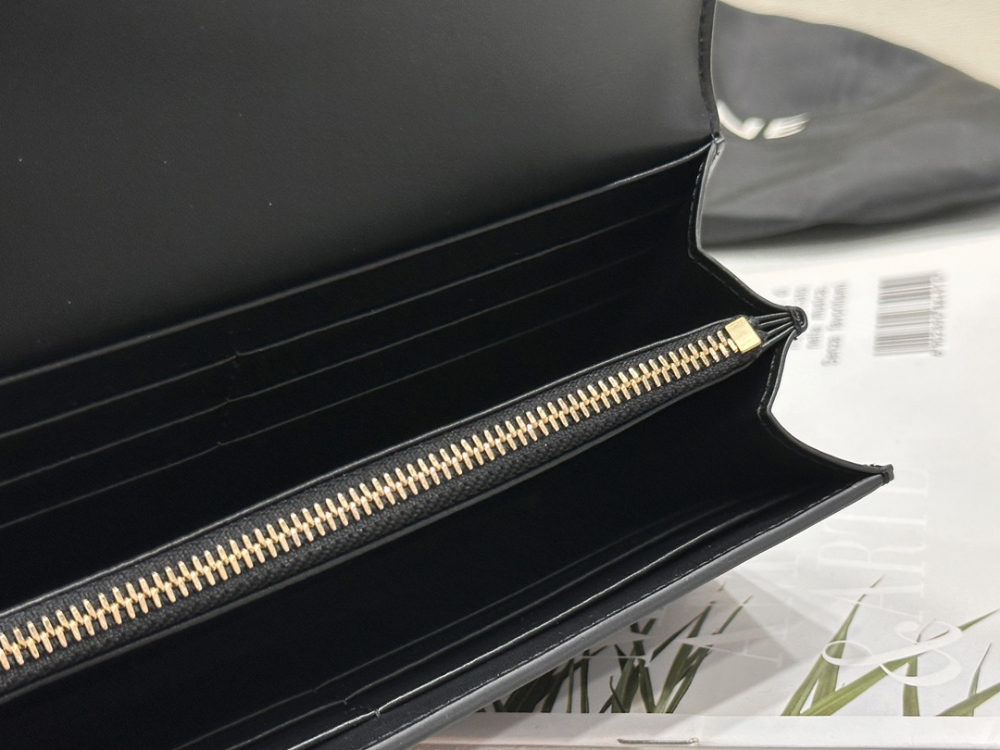 셀린느 셀린느 트리오페 플랩 장지갑 레플리카 9번 이미지 - 지갑 | 세미샵 레플리카 사이트