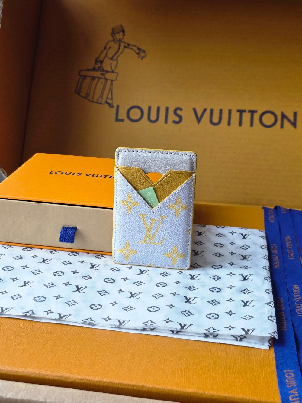 Louis Vuitton Lv M15034 MagSafe 레플리카 2번 이미지 - 지갑 | 세미샵 레플리카 사이트