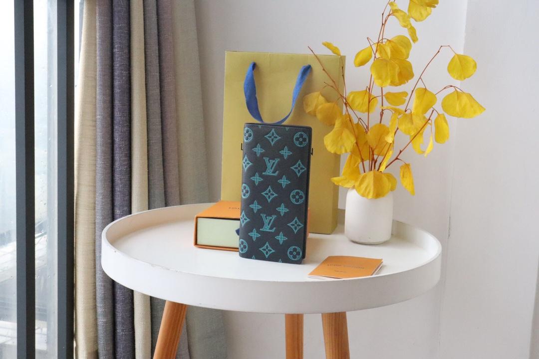 Louis Vuitton Louis Vuitton M82322 레플리카 18번 이미지 - 지갑 | 세미샵 레플리카 사이트